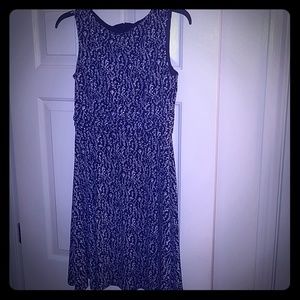 Navy/white dress (10p)